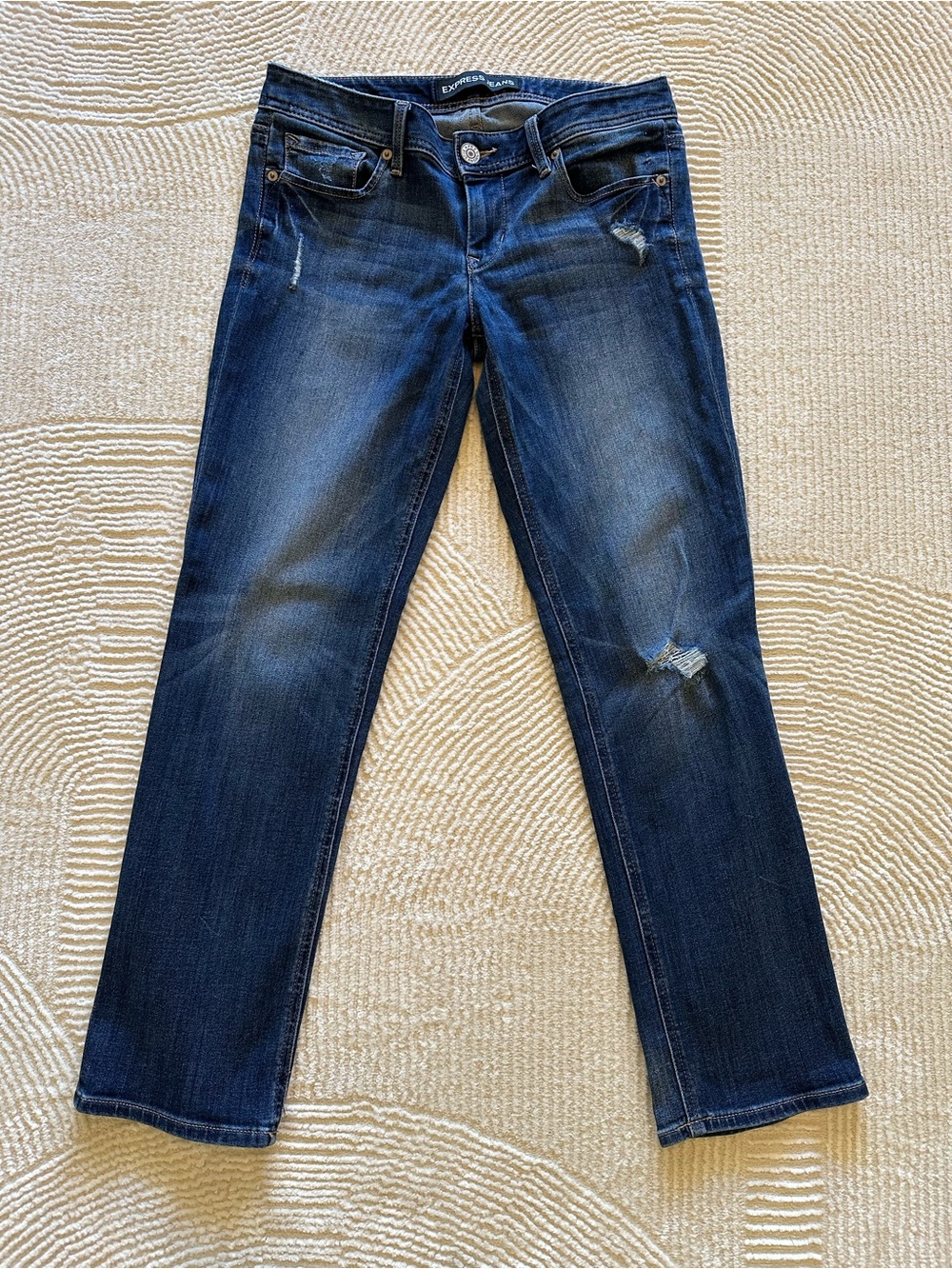 Express distressed cropped skinny Stella Low rise jean